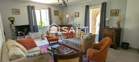 5 bedrooms House in Pertuis, France No. 353048 4