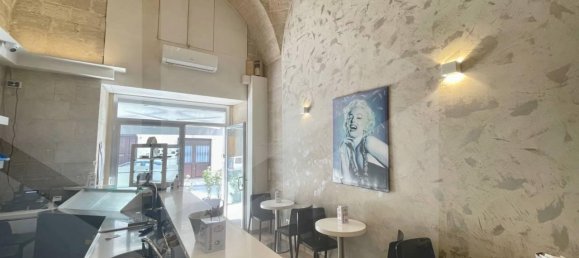 Studio in Andria, Italy No. 16414 3