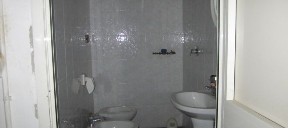  عقار تجاري في Giugliano in Campania, Italy 130متر مربع رقم 87443 8