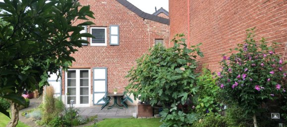 11 rooms Townhouse in Aachen, Germany No. 340444 3