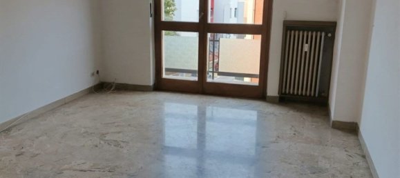 Apartamento de 5 habitaciónes en Asti, Italy No. 300787 4