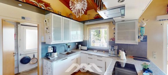 4 bedrooms Villa in Frigiliana, Spain No. 56402 13