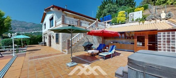 4 bedrooms Villa in Frigiliana, Spain No. 56402 4