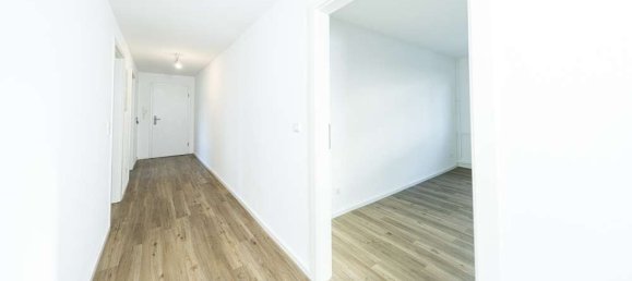 3 bedrooms Apartment in Pforzheim, Germany No. 40743 4