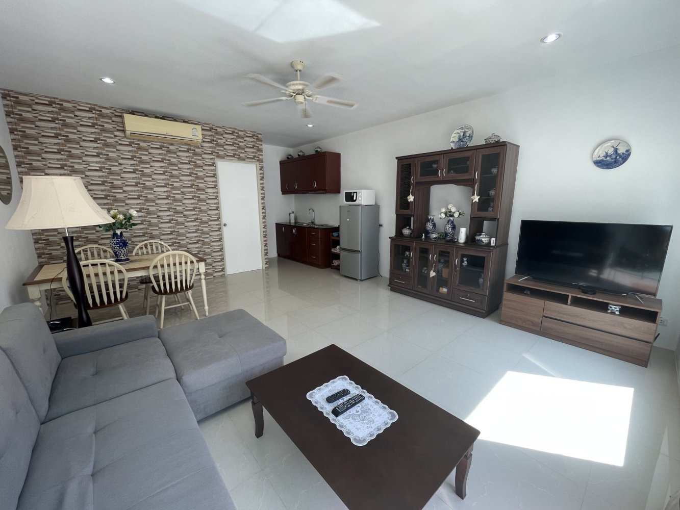 3 bedrooms House in Hua Hin, Thailand No. 59191