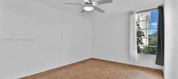 2 Schlafzimmer Gewerbliche Immobilien in Miami, USA, Nr. 614729 9