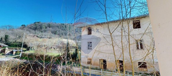 2 rooms Apartment in Nocera Umbra, Italy No. 107195 9