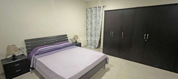 3 غرف نوم طابقين في Paola, Malta رقم 8128 16