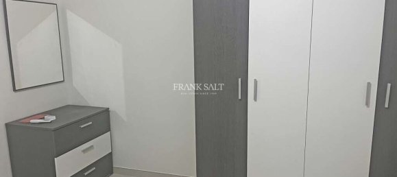 3 غرف نوم طابقين في Paola, Malta رقم 8128 7