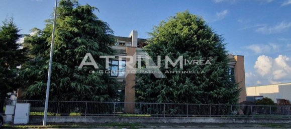 Escritório de 5 divisões em Ivrea, Italy N.º 104379 11