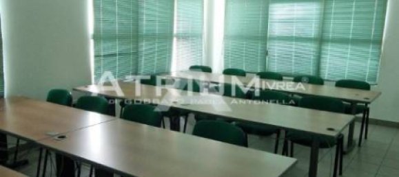 Escritório de 5 divisões em Ivrea, Italy N.º 104379 48