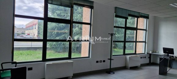 Escritório de 5 divisões em Ivrea, Italy N.º 104379 29