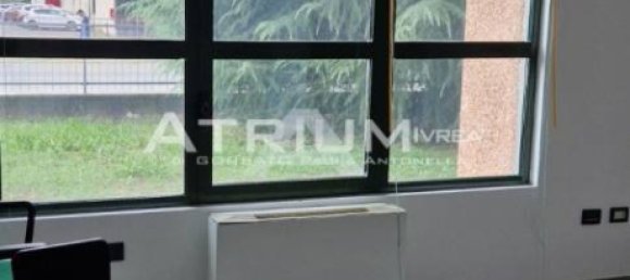 Escritório de 5 divisões em Ivrea, Italy N.º 104379 30