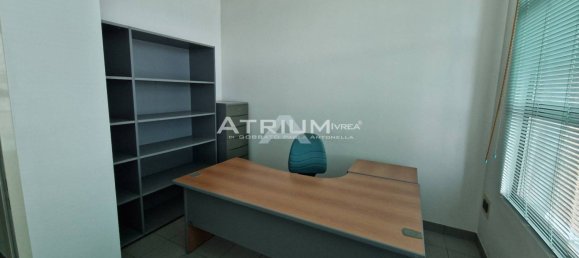 Escritório de 5 divisões em Ivrea, Italy N.º 104379 32