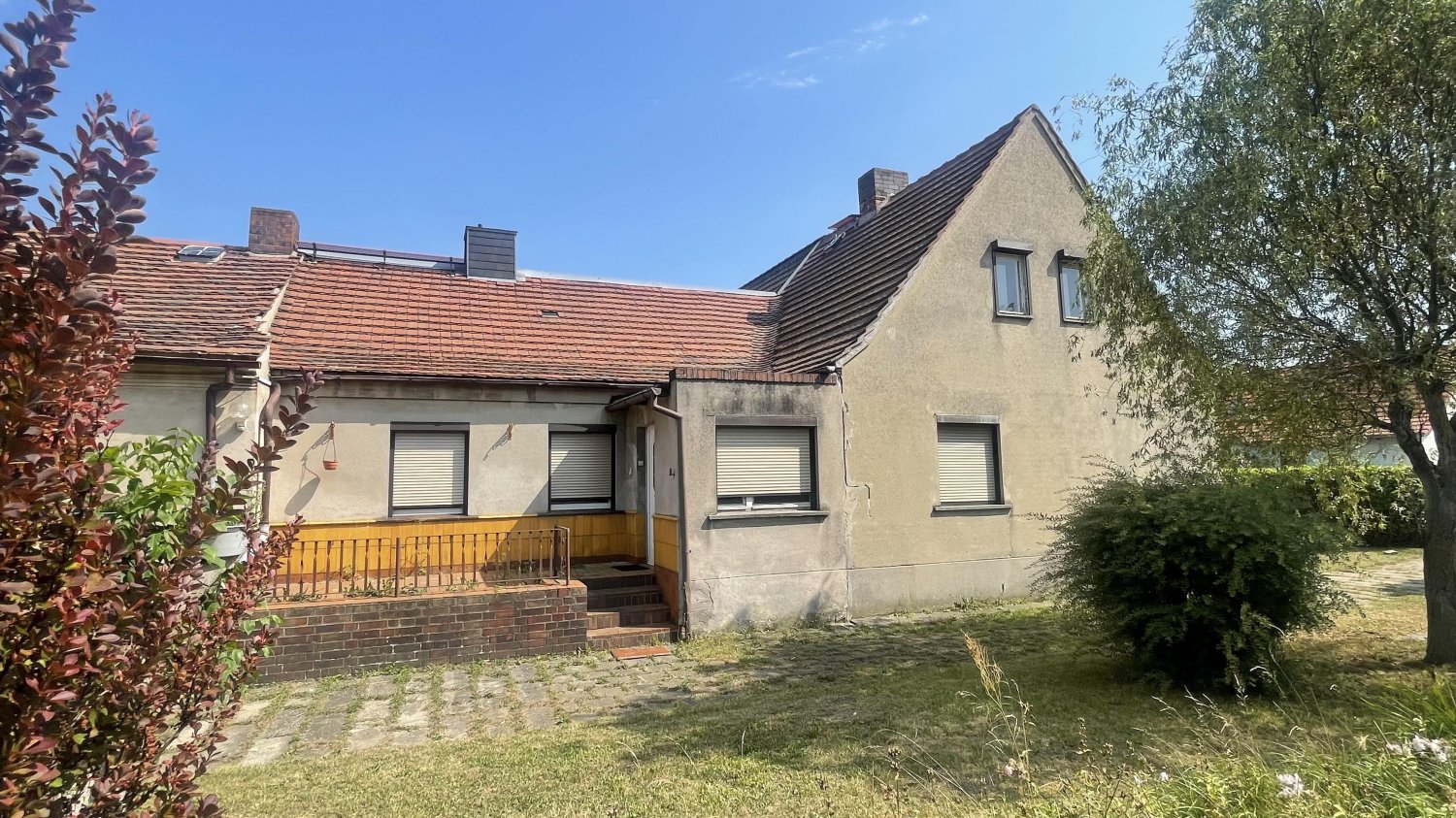 4 bedrooms Townhouse in Hoyerswerda, Germany No. 14222