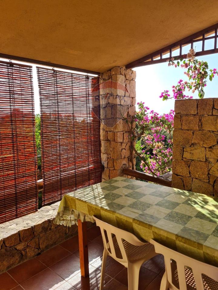 3غرفة شقة في Trinità d'Agultu e Vignola, Italy رقم 1761