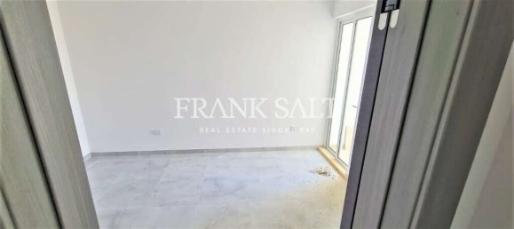 2 Schlafzimmer Wohnung in Swieqi, Malta, Nr. 4869 3