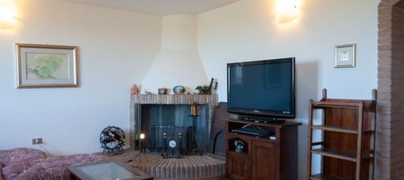 5-Zimmer Haus in Fano, Italy, Nr. 101520 11