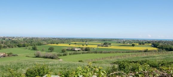 5-Zimmer Haus in Fano, Italy, Nr. 101520 3