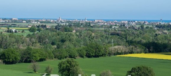 5-Zimmer Haus in Fano, Italy, Nr. 101520 5