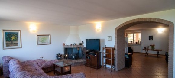 5-Zimmer Haus in Fano, Italy, Nr. 101520 10