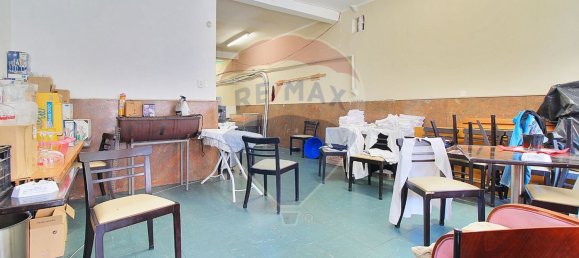 Propriété commerciale à Porto, Portugal 213m² No. 95702 18