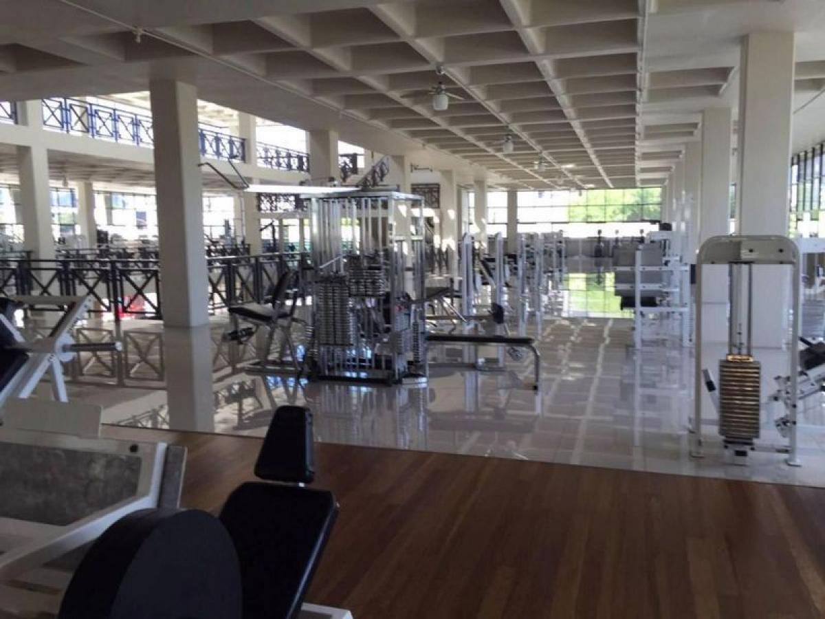 Edifício em Nuevo Leon, Mexico 10700 m² N.º 200563