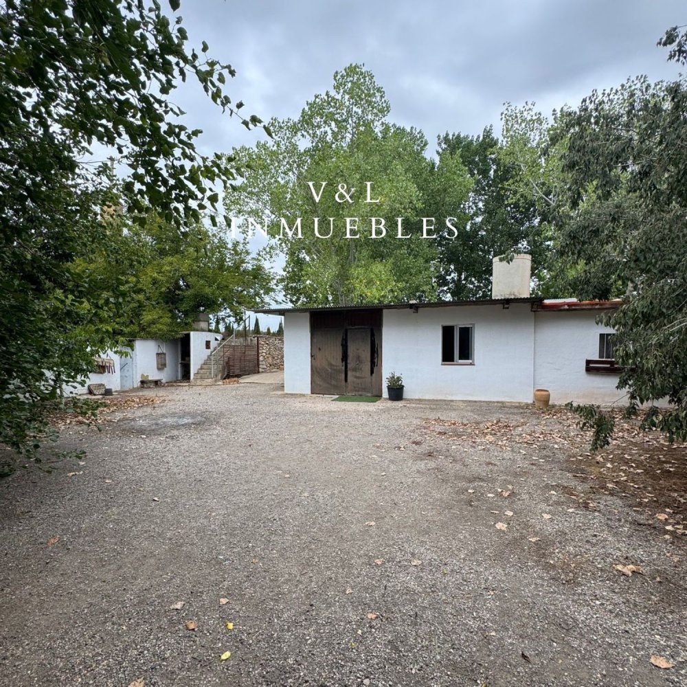 4 bedrooms House in Valencia, Spain No. 136684