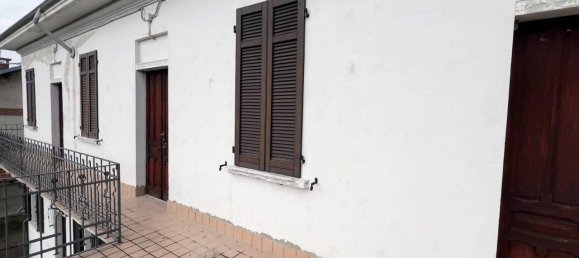 5-Zimmer Haus in Bellinzago Novarese, Italy, Nr. 74206 12