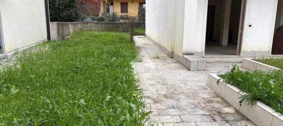 Villa de 3 habitaciónes en Ranica, Italy No. 111870 18