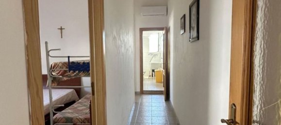 2غرفة منزل في Lizzano, Italy رقم 187760 34