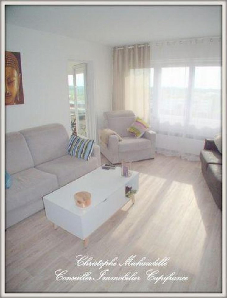 2 chambres Condo à Meaux, France No. 32269