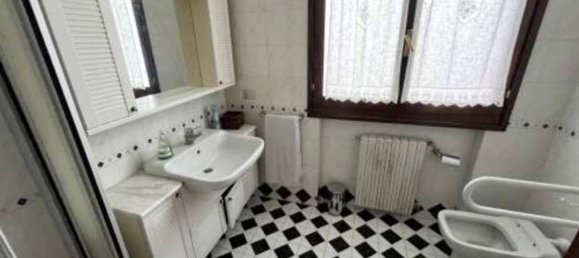 6-Zimmer Villa in Monte San Pietro, Italy, Nr. 97460 7