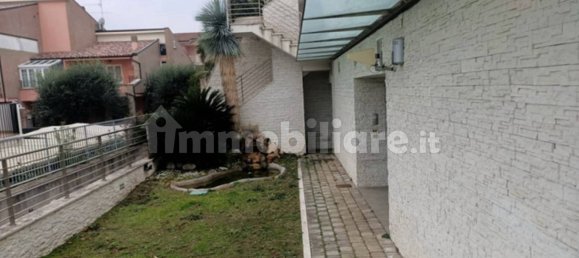 1 room Office in Grottammare, Italy No. 317078 11