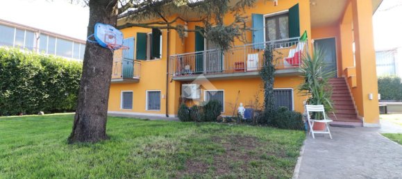 Villa de 6 habitaciónes en Roverbella, Italy No. 235912 29