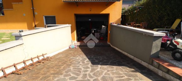 Villa de 6 habitaciónes en Roverbella, Italy No. 235912 24