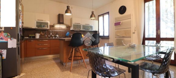 Villa de 6 habitaciónes en Roverbella, Italy No. 235912 7