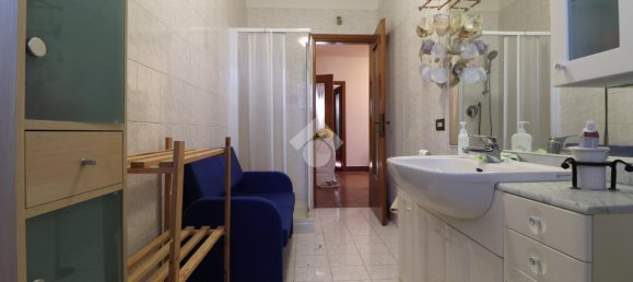 Villa de 6 habitaciónes en Roverbella, Italy No. 235912 19