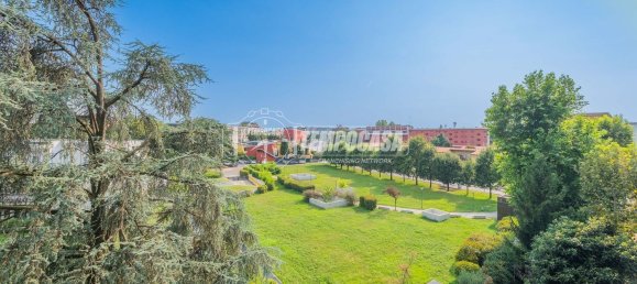 2 rooms Apartment in Milan, Italy No. 244533 10