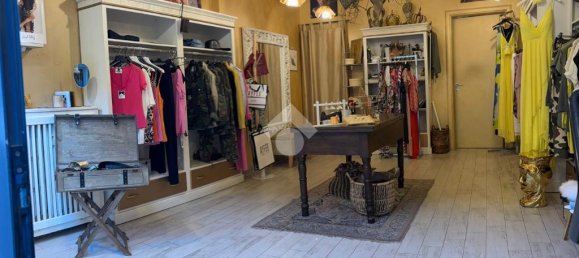 34m² Commercial property in Turin, Italy No. 361688 4