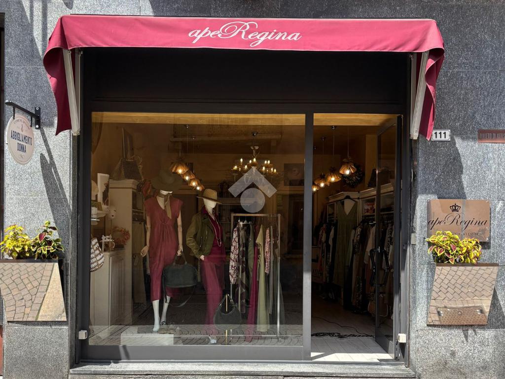 34m² Commercial property in Turin, Italy No. 361688