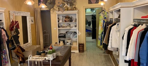 34m² Commercial property in Turin, Italy No. 361688 5