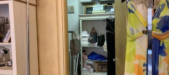 34m² Commercial property in Turin, Italy No. 361688 8