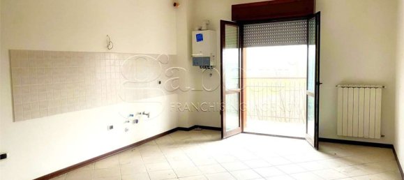 3 rooms Apartment in Occhiobello, Italy No. 288656 3
