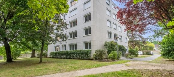 1 bedroom Apartment in L'Isle-Adam, France No. 303347 15