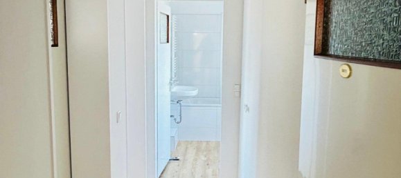 Квартира с 2 спальнями в Вильгельмсхафен, Германия № 271886 4