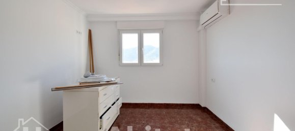 Apartamento de 3 dormitorios en València, Spain No. 119461 19