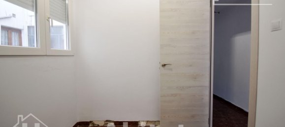 Apartamento de 3 dormitorios en València, Spain No. 119461 25