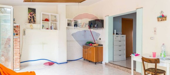 9 rooms Apartment in Catania, Italy No. 300917 15