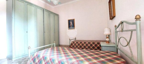 3 Schlafzimmer Wohnung in Palermo, Italy, Nr. 325480 10